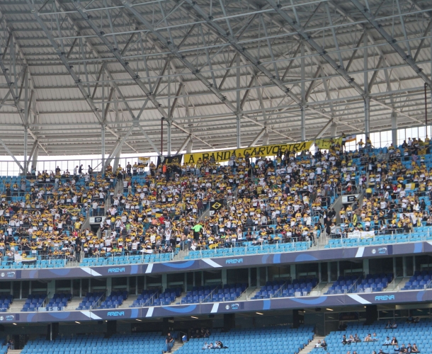 Apoio da torcida carvoeira na Arena