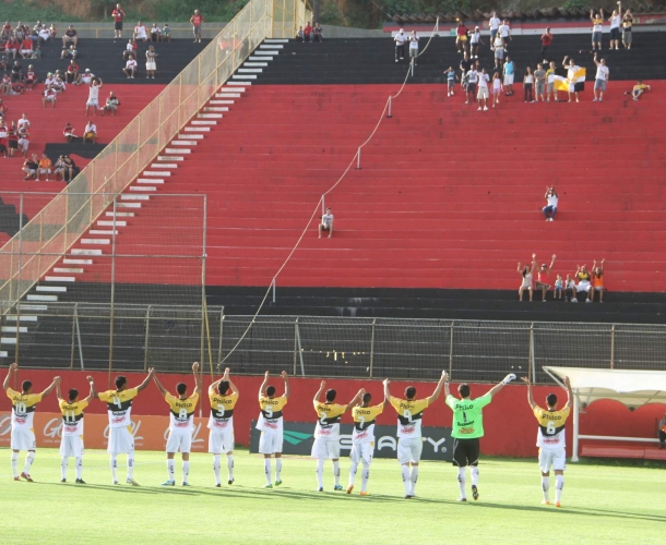 Apoio importante das arquibancadas