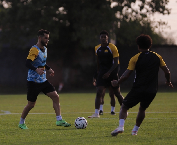 Criciúma duela com o Cuiabá na Arena Pantanal