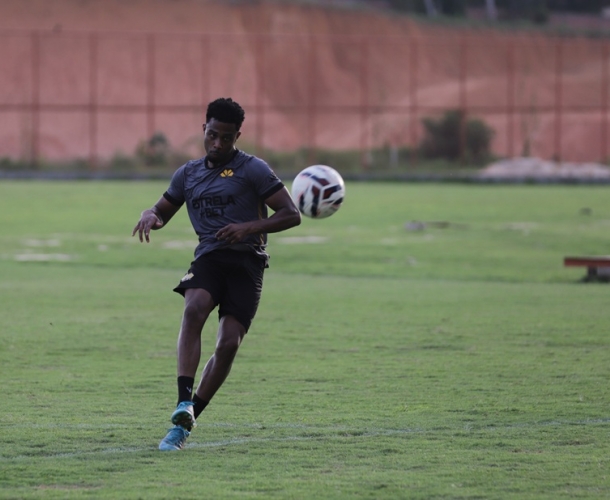 Criciúma e Amazonas duelam em Manaus