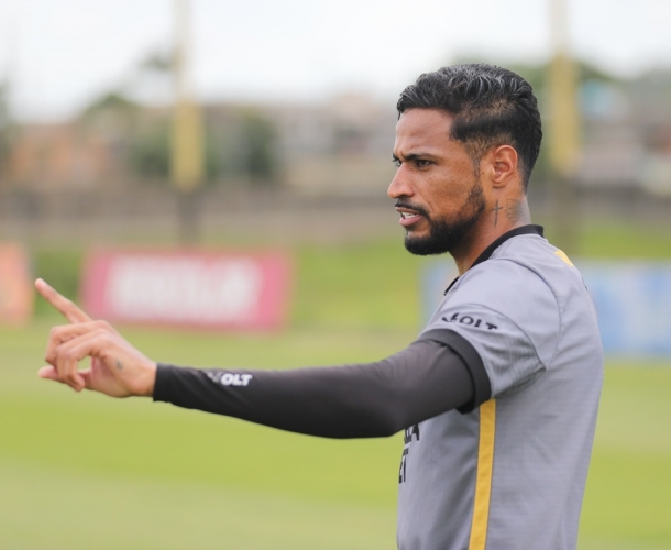 Criciúma e Brusque duelam na última rodada da 1ª fase