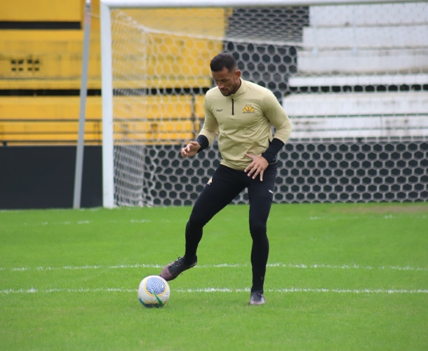 Criciúma e Fluminense se enfrentam no HH