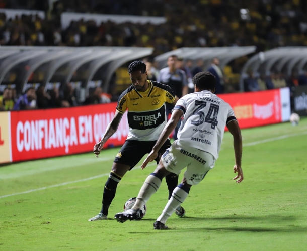 Criciúma e Remo empatam no Heriberto Hülse