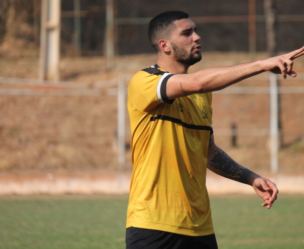 Criciúma enfrenta o Novorizontino no interior paulista