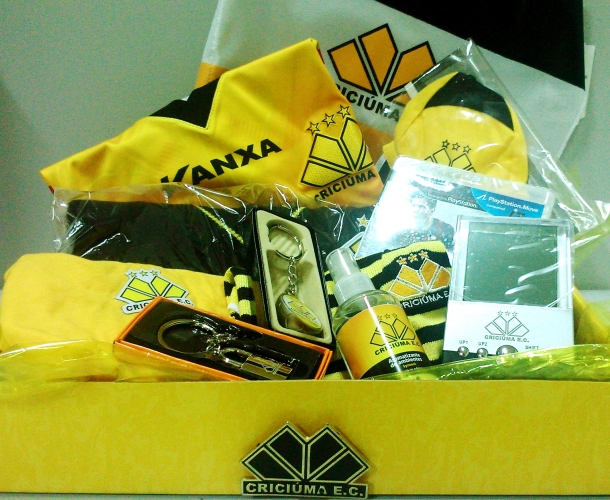 Criciúma realiza sorteio de brindes para sócios