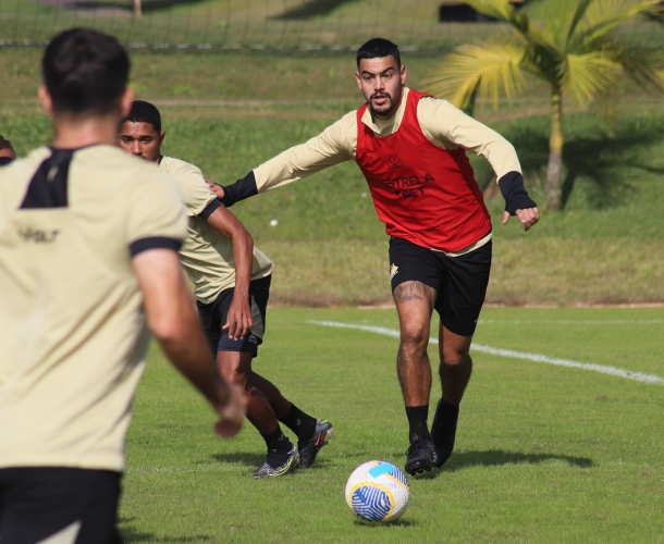 Criciúma recebe o Palmeiras na volta do Brasileirão