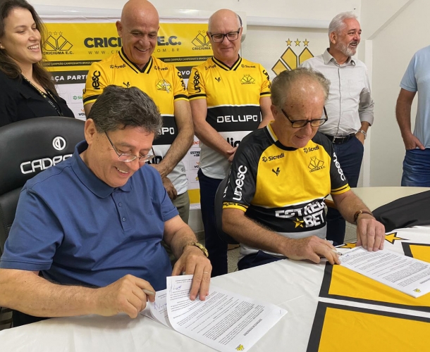 Criciúma renova patrocínio com o Sicredi 