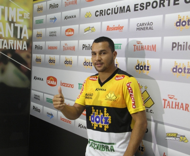 Cristiano reforça ataque do Tigre