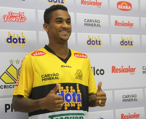 Eduardo confiante no Tigre