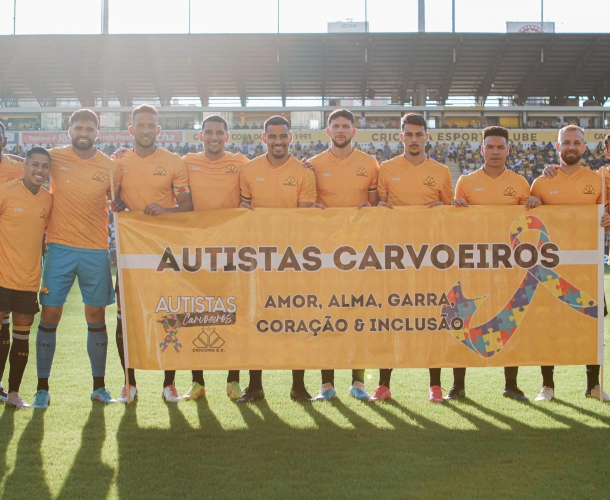 Futebol e Inclusão: Crianças autistas realizam sonho de estar no Majestoso