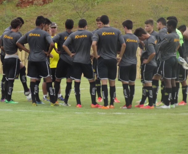 Júnior encara a Seleção Sub-20 do Paraguai na Argentina