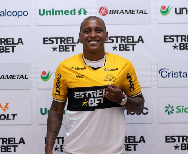 Luizão é apresentado oficialmente no Tigre