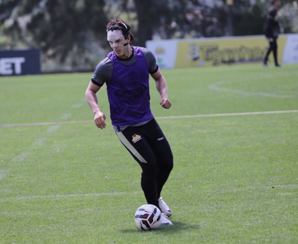 Manhã de terça com trabalho técnico e tático