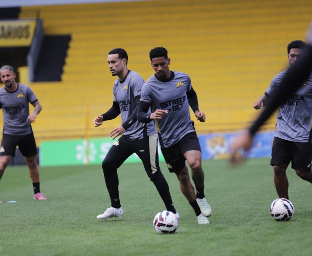Manhã de treinamento tático no Majestoso