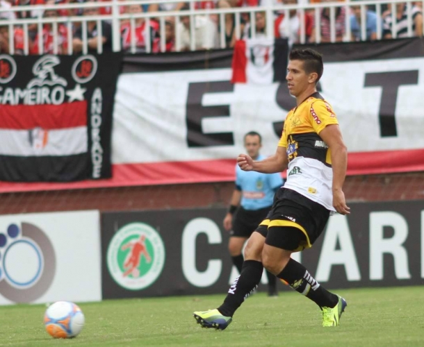 Ricardinho confiante por decidir vaga em casa