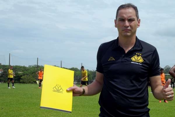 Serginho Lopes assume a coordenação da base