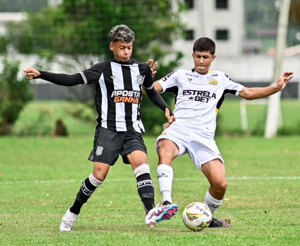 Sub-15 vence e Sub-17 empata na estreia do estadual 