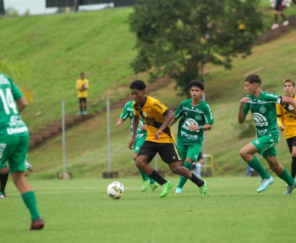 Sub-15 vence e Sub-17 tem resultado negativo no estadual