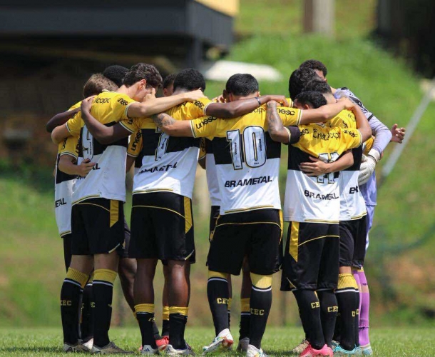 Sub-17 vence o Grêmio na ida das quartas de final