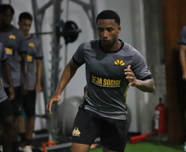 Tarde de sábado com treinamento de resistência