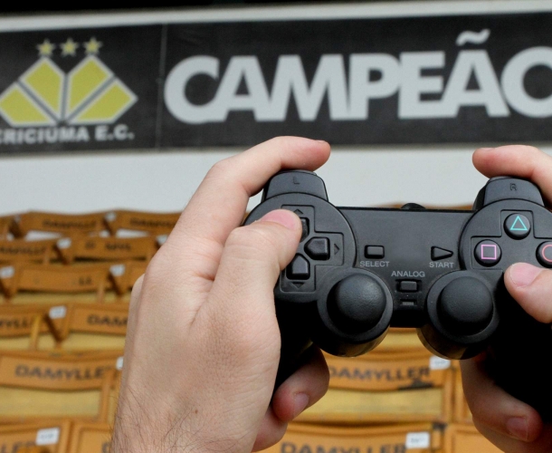 Tigre consegue valorização e fecha com Fifa e PES