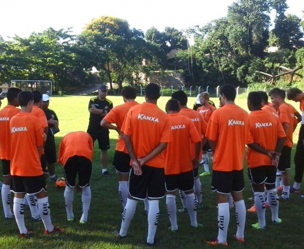 Tigre duela com  o São Paulo na Copa SP