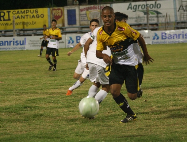 Tigre encara o Inter na Copa Santiago