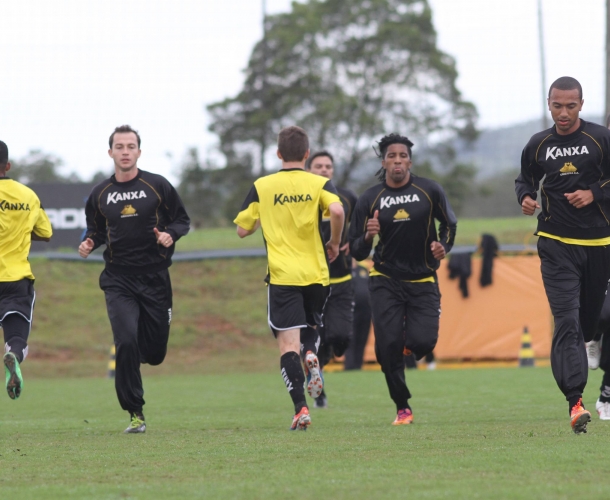 Tigre intensifica preparação