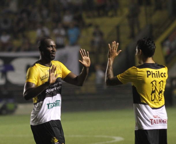 Tigre joga bem e goleia o Santos