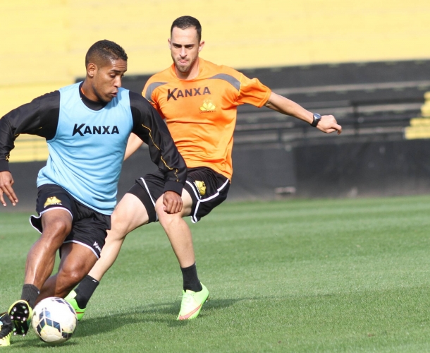 Tigre recebe o Atlético-PR