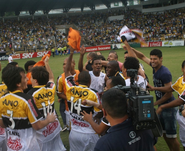 Tigre retorna para a elite