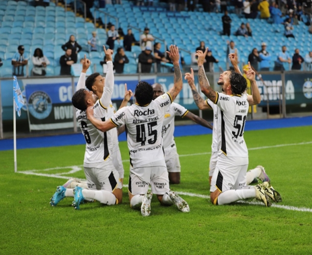 Tigre vence o Grêmio na Arena