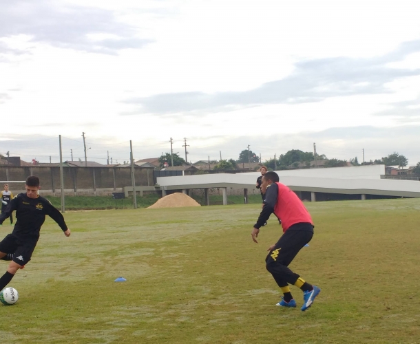 Treino técnico no CT