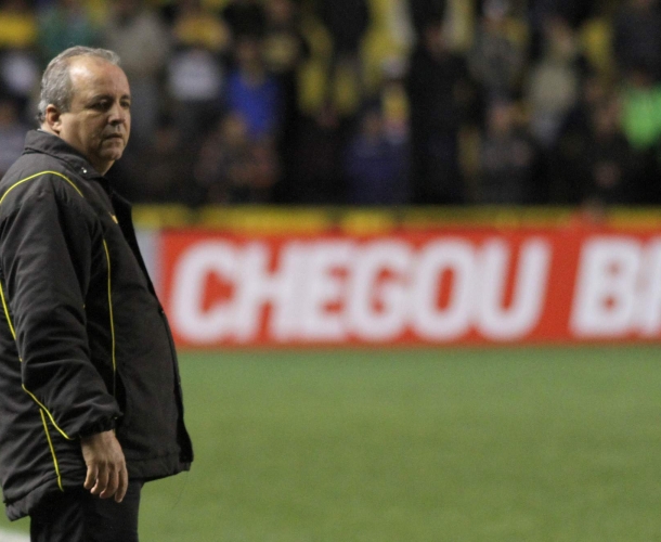 Vadão elogia postura do Tigre