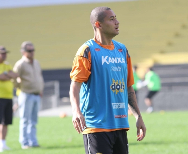 Wellington com bom retrospecto contra o Vasco