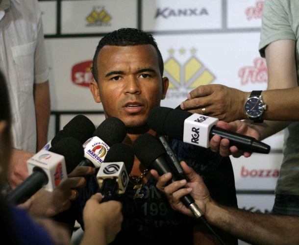 Zé do Gol vai para o futebol chinês