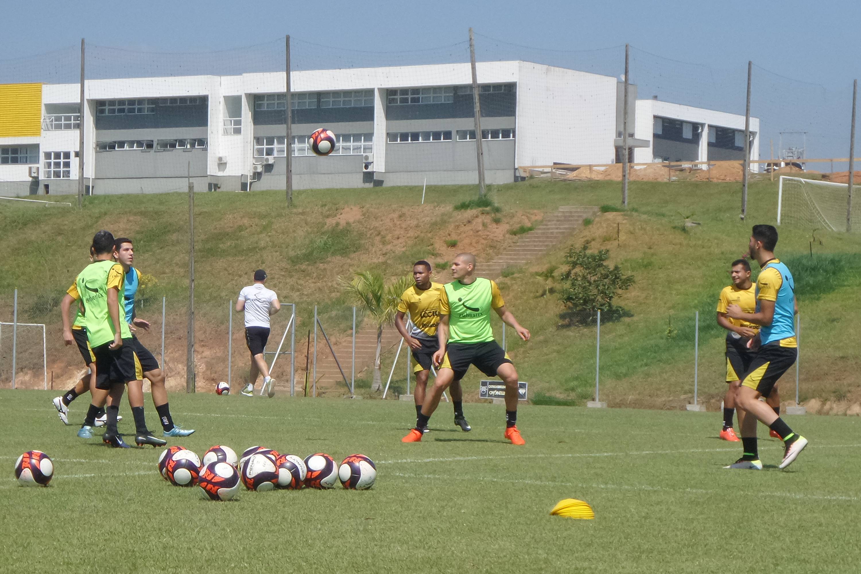 Treino do Criciúma no CT - 28/02