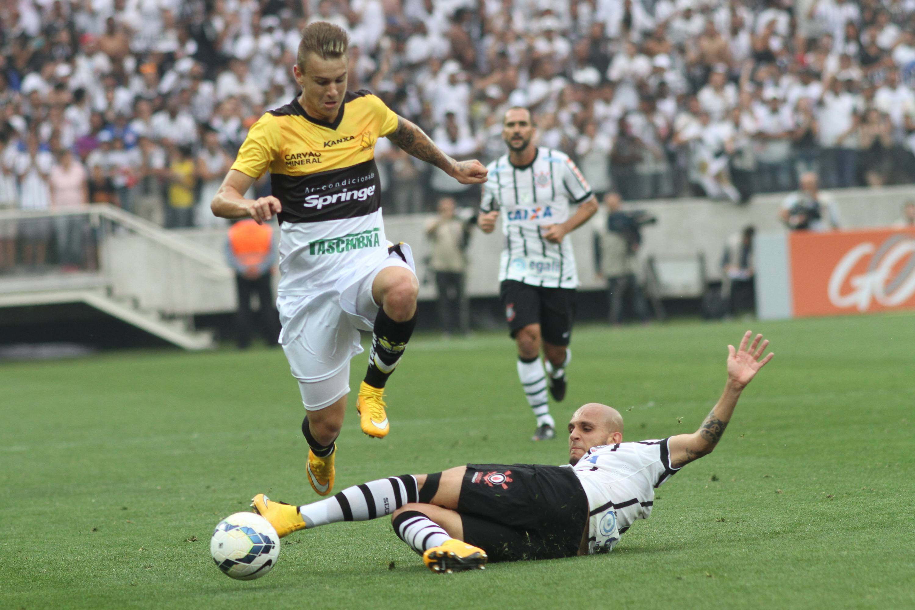 Criciúma perde para o Corinthians
